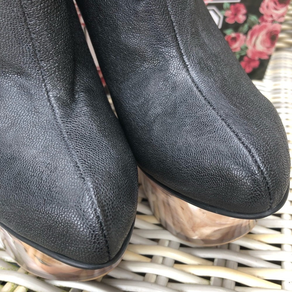 Jeffrey Campbell Icy Barbie Boots 8 Doll Head NEW - Picture 16 of 16